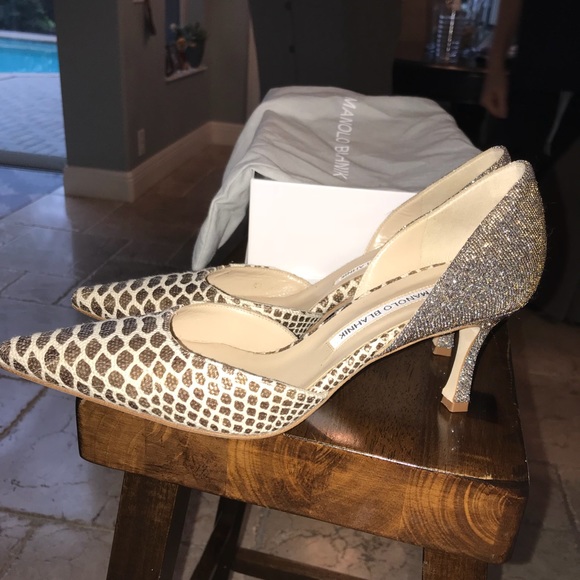 Manolo Blahnik Designer Heels - Picture 1 of 7